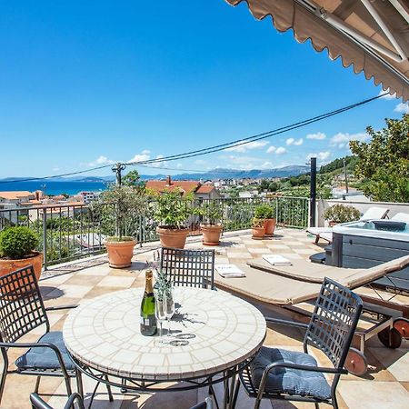 Idis Luxury Apartment Подстрана Екстер'єр фото
