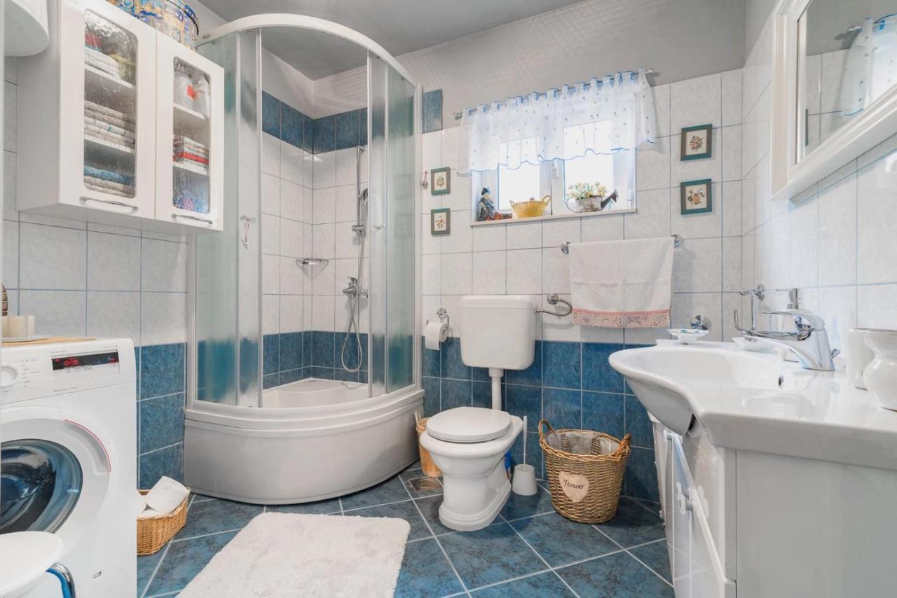 Idis Luxury Apartment Подстрана Екстер'єр фото
